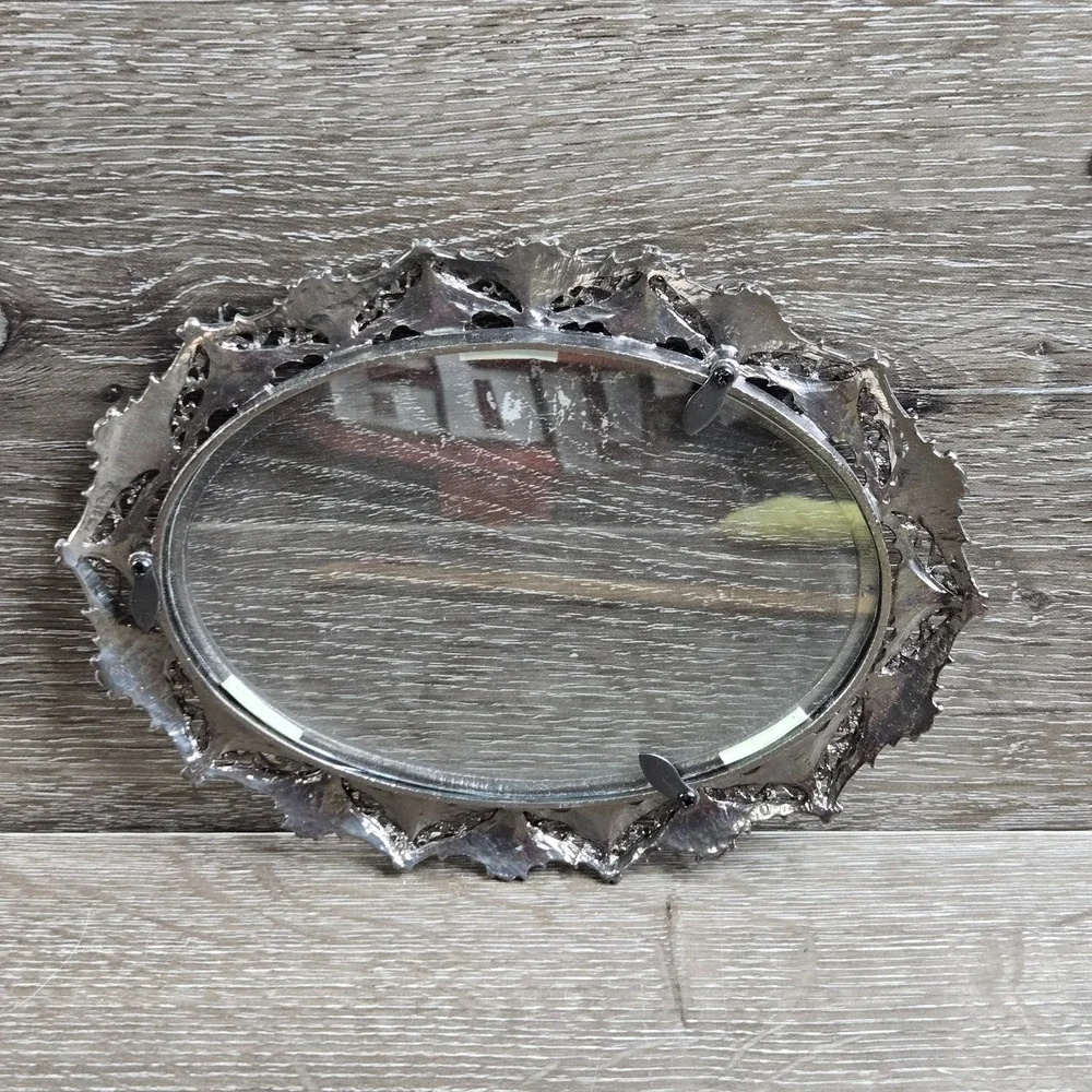 N/A frame cast